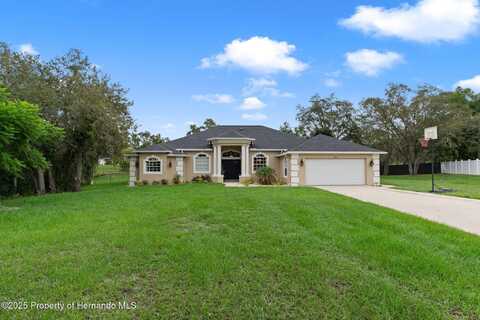 9438 Lorendale Circle, Spring Hill, FL 34608