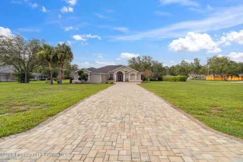 9376 Bearwalk Path, Weeki Wachee, FL 34613