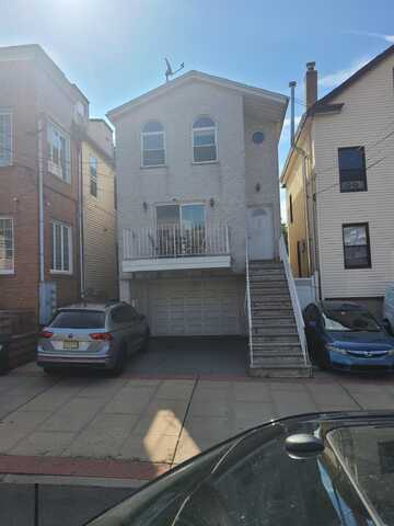 1216 CENTRAL AVE, Union City, NJ 07087