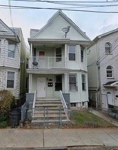 198 MYRTLE AVE, JC, Bergen-Lafayett, NJ 07305