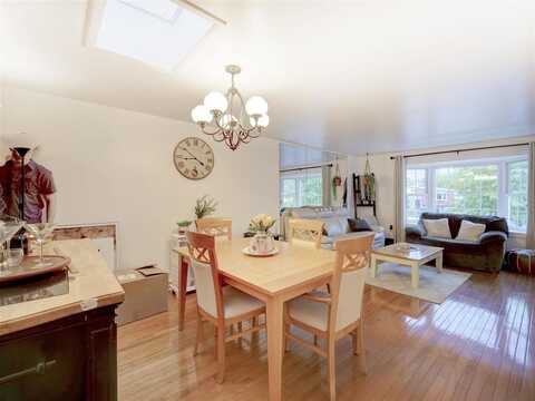 14 CHOPIN CT, JC, Downtown, NJ 07302