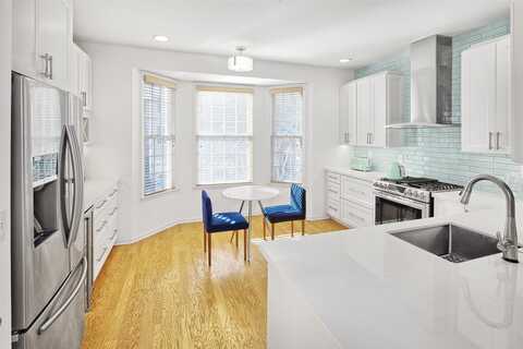 453 ALBANY CT, West New York, NJ 07093