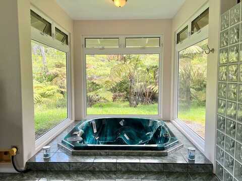 11-2920 S APELE RD, Mountain View, HI 96771