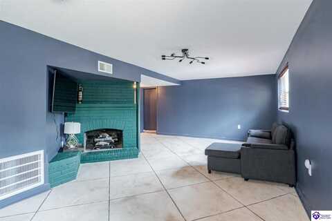 824 N Main Street, Elizabethtown, KY 42701
