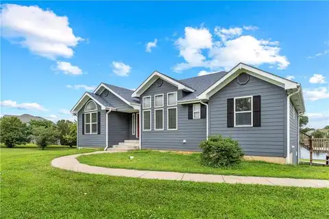 13785 E Nelson Road, Nevada, MO 64772