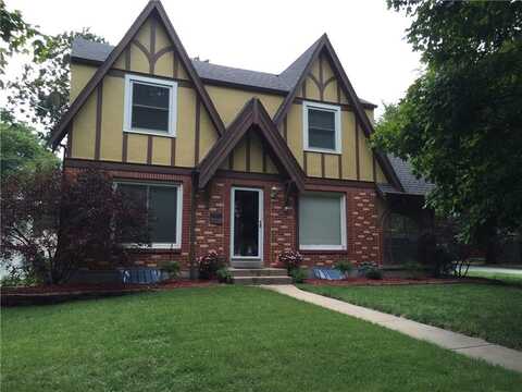 7928 CHARLOTTE Street, Kansas City, MO 64131
