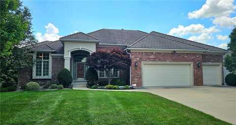 6201 NW 101st Street, Kansas City, MO 64154