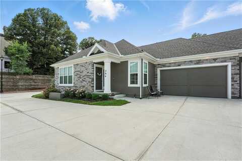 704 E 110th Terrace, Kansas City, MO 64131