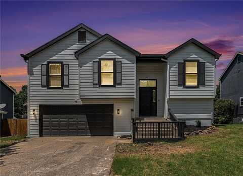 2018 E 26th Terrace, Lawrence, KS 66046