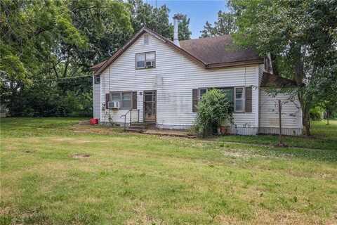 119 S Dane Road, Williamsburg, KS 66095