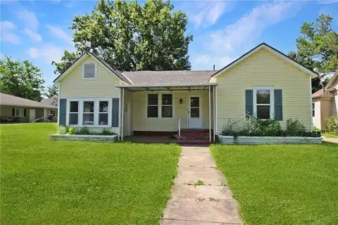 2514 Belmont Avenue, Parsons, KS 67357