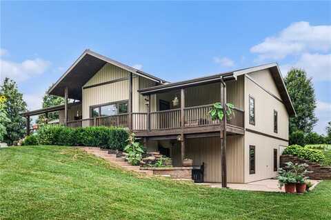 9750 SW 200th Street, Smithville, MO 64089