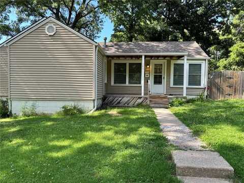 143 Grove Avenue, Bonner Springs, KS 66012
