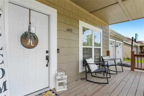 602 W Haven Drive, Richmond, MO 64085