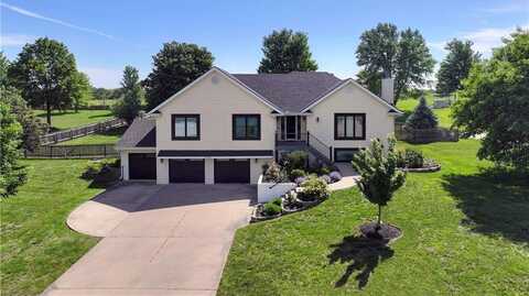 17700 157th Street, Basehor, KS 66007