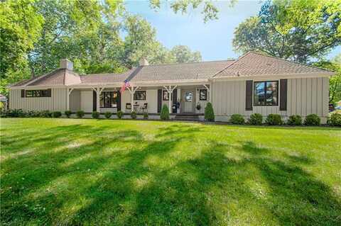 9645 Meadow Lane, Leawood, KS 66206