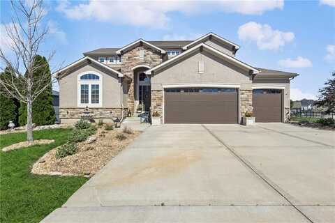 1401 Spurlock Cove, Raymore, MO 64083