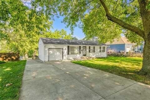 6101 N Michigan Avenue, Gladstone, MO 64118