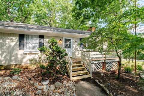 2490 HOPKINS DR, MCGAHEYSVILLE, VA 22840