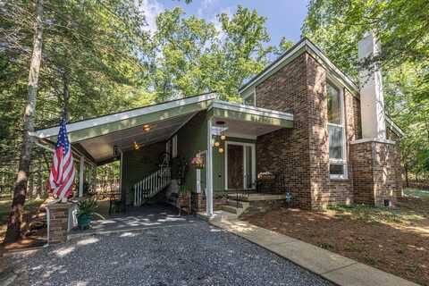138 HARTMAN CT, MCGAHEYSVILLE, VA 22840