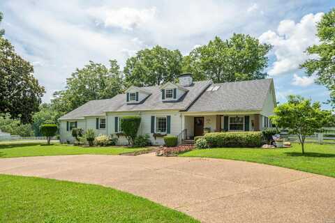 2708 MALVERN Avenue, Hot Springs, AR 71901