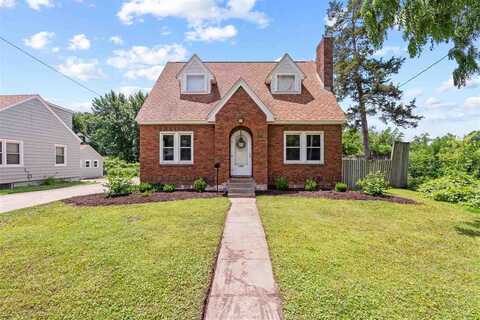 1905 Muscatine Ave, IowaCity, IA 52240
