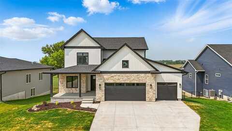 702 Beck Dr., Solon, IA 52333