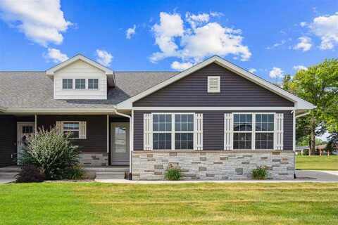3016 Sherwood Dr, Marion, IA 52302