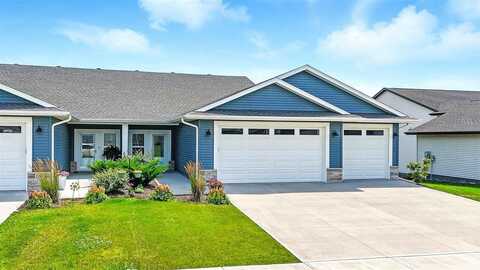 2203 Oak Terrace Ave, NorthLiberty, IA 52317