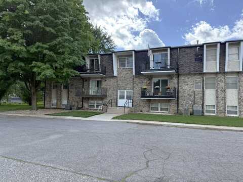 103 N 14th Street #7, Estherville, IA 51334
