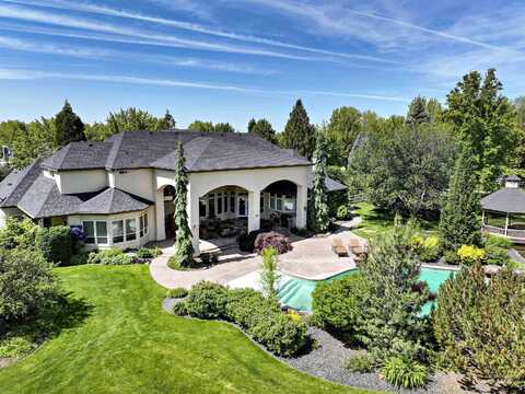 2814 W Champagne Dr, Eagle, ID 83616