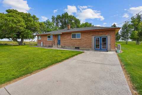 403 S Crestview, Paul, ID 83347