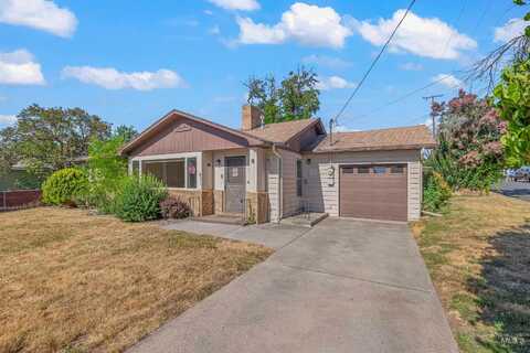 1452 12th Street, Lewiston, ID 83501