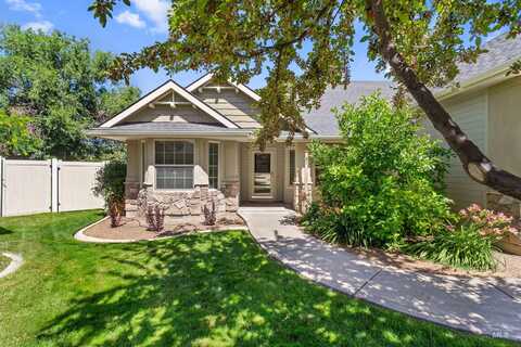 9040 W Avalanche Ct, Boise, ID 83709