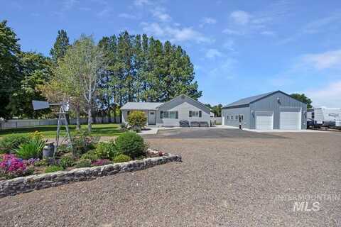 98 W 100 N, Jerome, ID 83338
