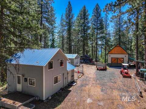 15 Little Donner Dr., Cascade, ID 83611