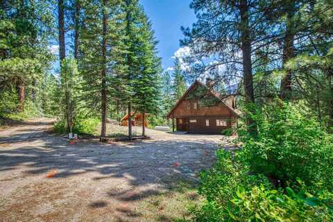 31 Valley Road, Lowman, ID 83637