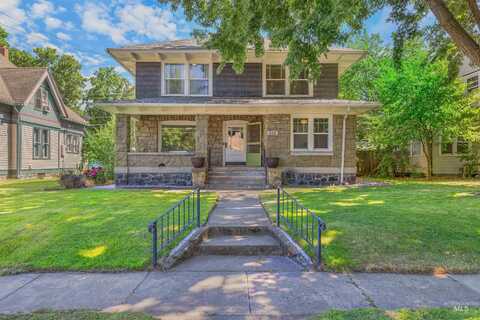 624 6th Avenue, Lewiston, ID 83501
