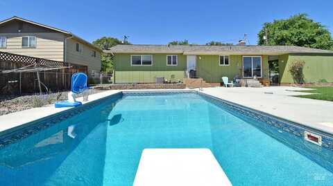 3323 8th Street E, Lewiston, ID 83501