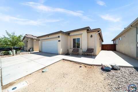 2708 Meadowbrook Dr, Imperial, CA 92251