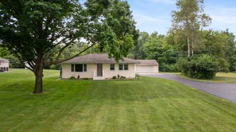 2230 Oleary Road, Jackson, MI 49201