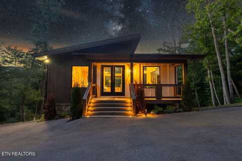 4173 Mountain Rest Way, Sevierville, TN 37876