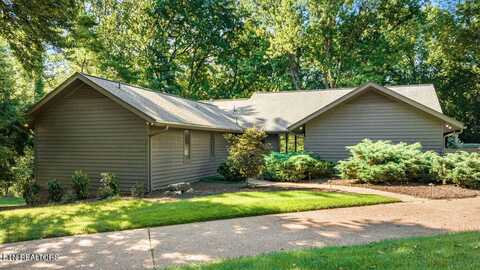 5320 Riverbriar Rd, Knoxville, TN 37919