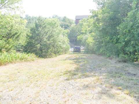1798 Rauhuff Hollow Rd, Sevierville, TN 37876