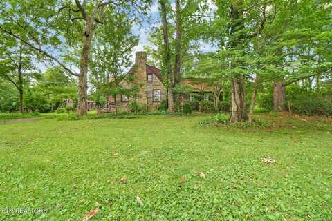 1230 Deep Draw Rd, Crossville, TN 38555