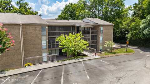 536 Berlin Drive, Knoxville, TN 37923