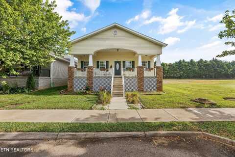 117 Willowcreek Blvd, Sweetwater, TN 37874