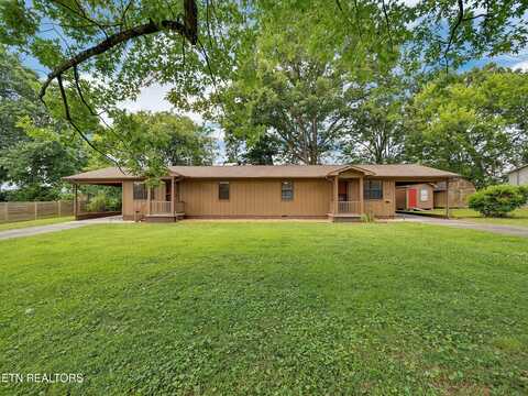 111 & 113 Dave Lane, Maryville, TN 37801