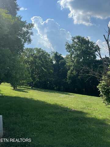 140 Hayden Court, Maryville, TN 37804
