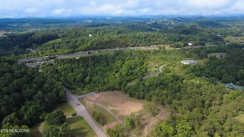610 Amanda Lane, Kodak, TN 37764